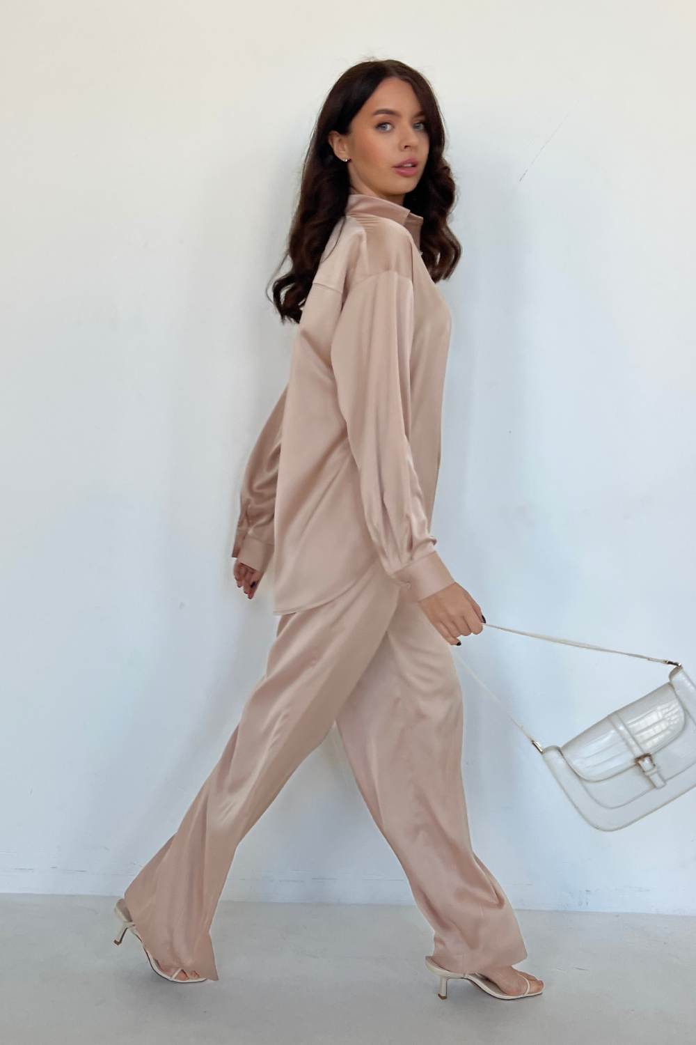 2195 Beige silk shirt with loose fit