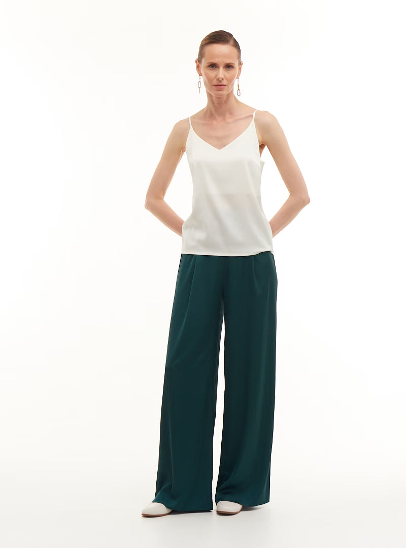 Bílý top BASIC, (Mint) 00828