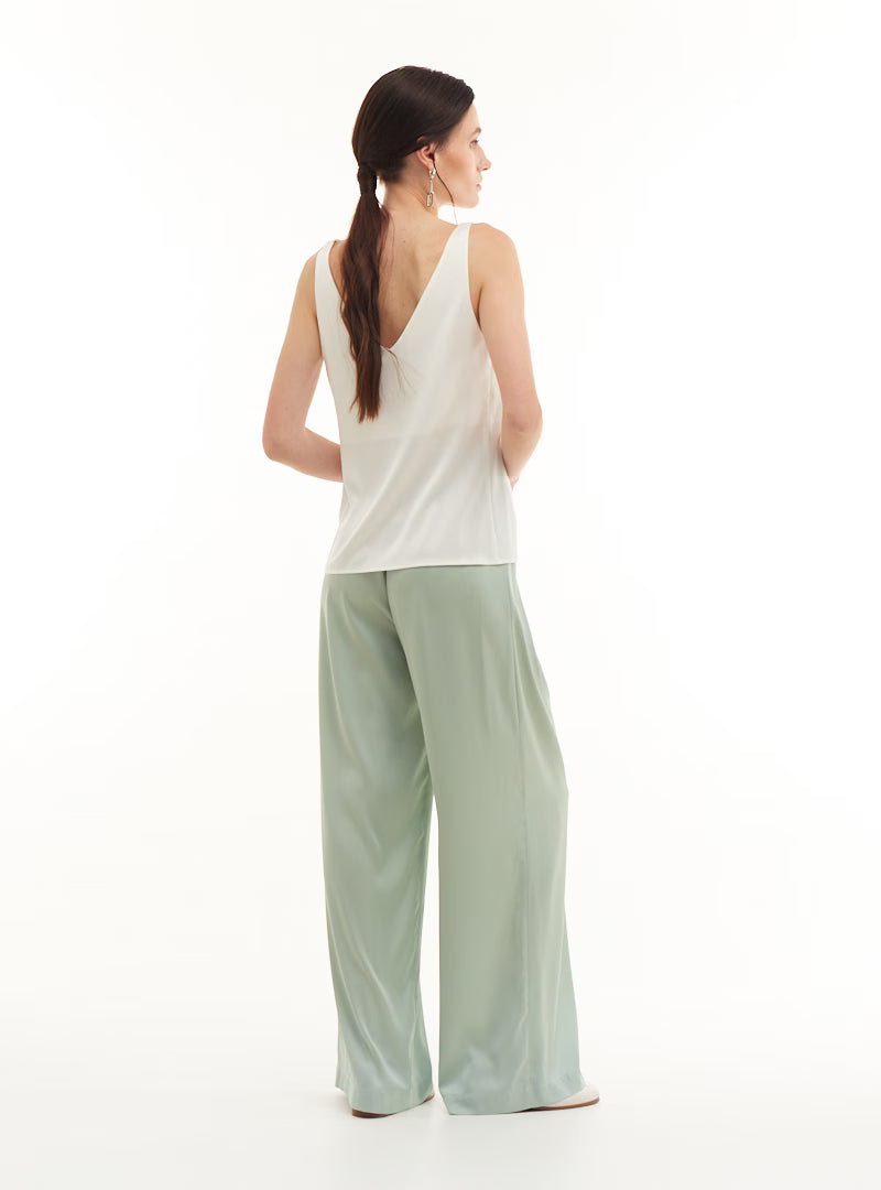Bílý top CLASSIC, (Mint) 01168