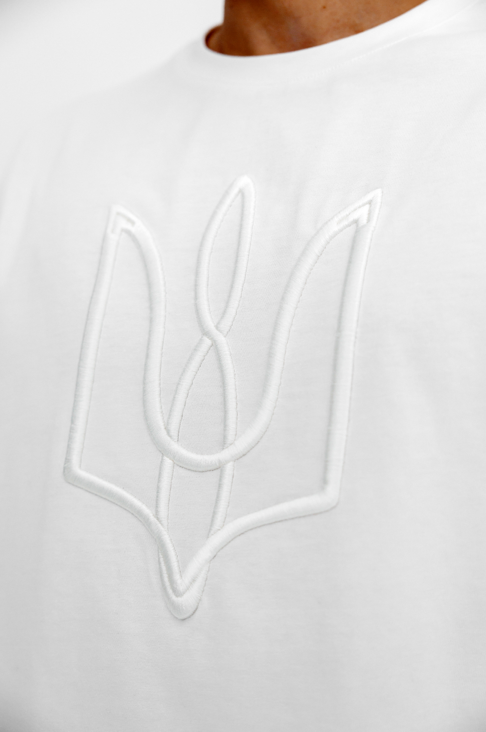 Футболка "Тризуб" кремова, (Леді Ді) U00003329