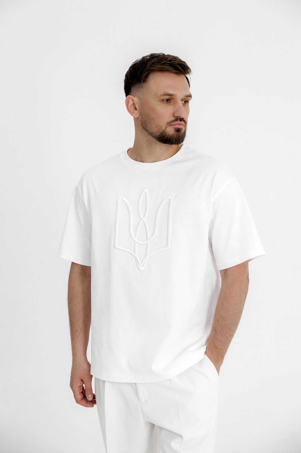 Футболка "Тризуб" кремова, (Леді Ді) U00003329