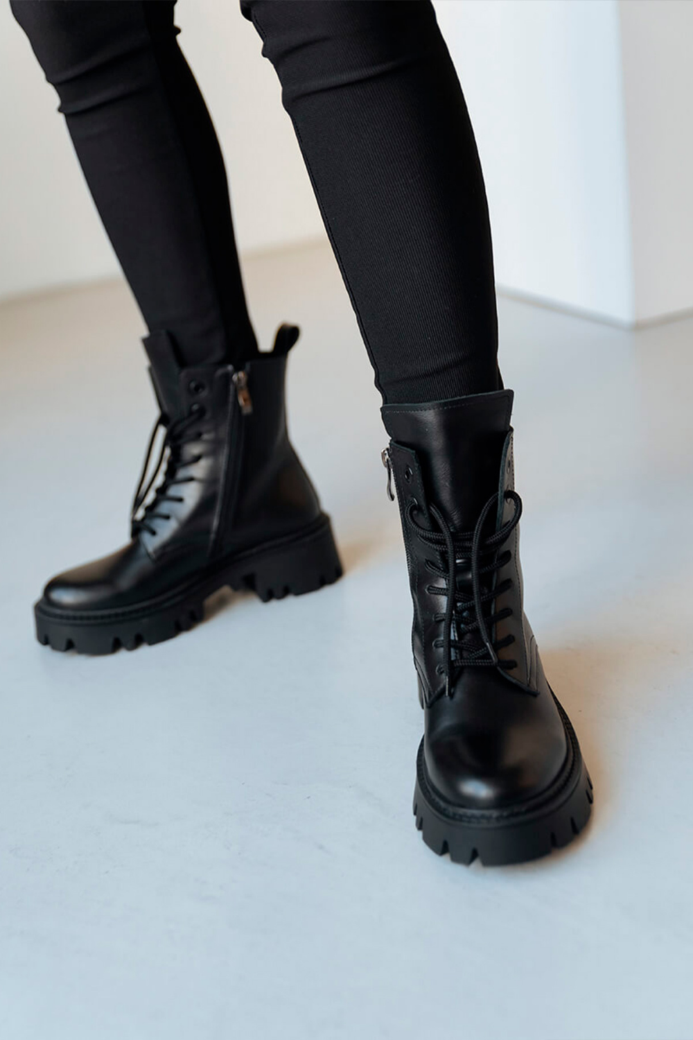 Černé dámské boty Boots