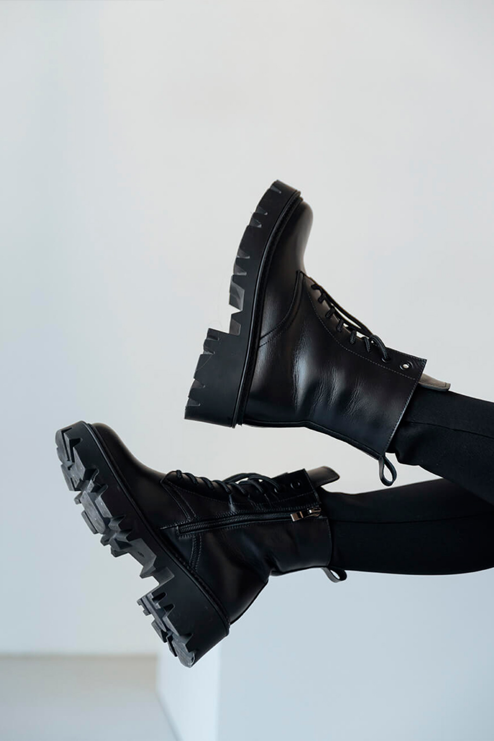 Černé dámské boty Boots