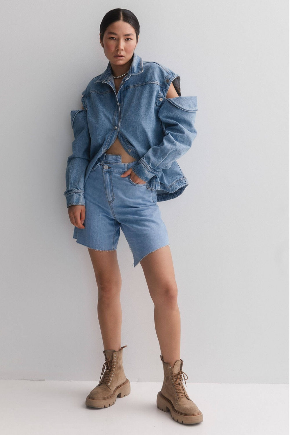 Blue Criss Cross Shorts D165LB (Aisenberg)