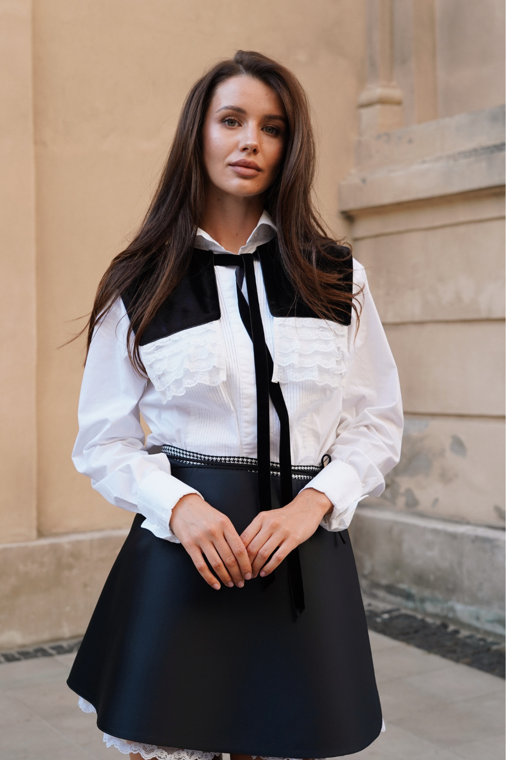 Handmade collar Donna (Kristina Laptso) VEL22127TUBL