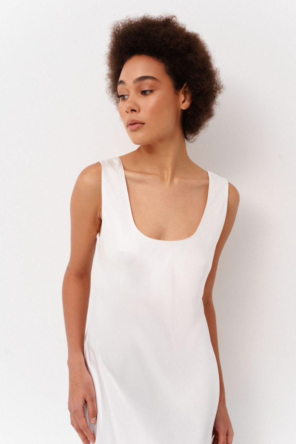 Šaty slip dress, bílá, (Corsis), 21-003B