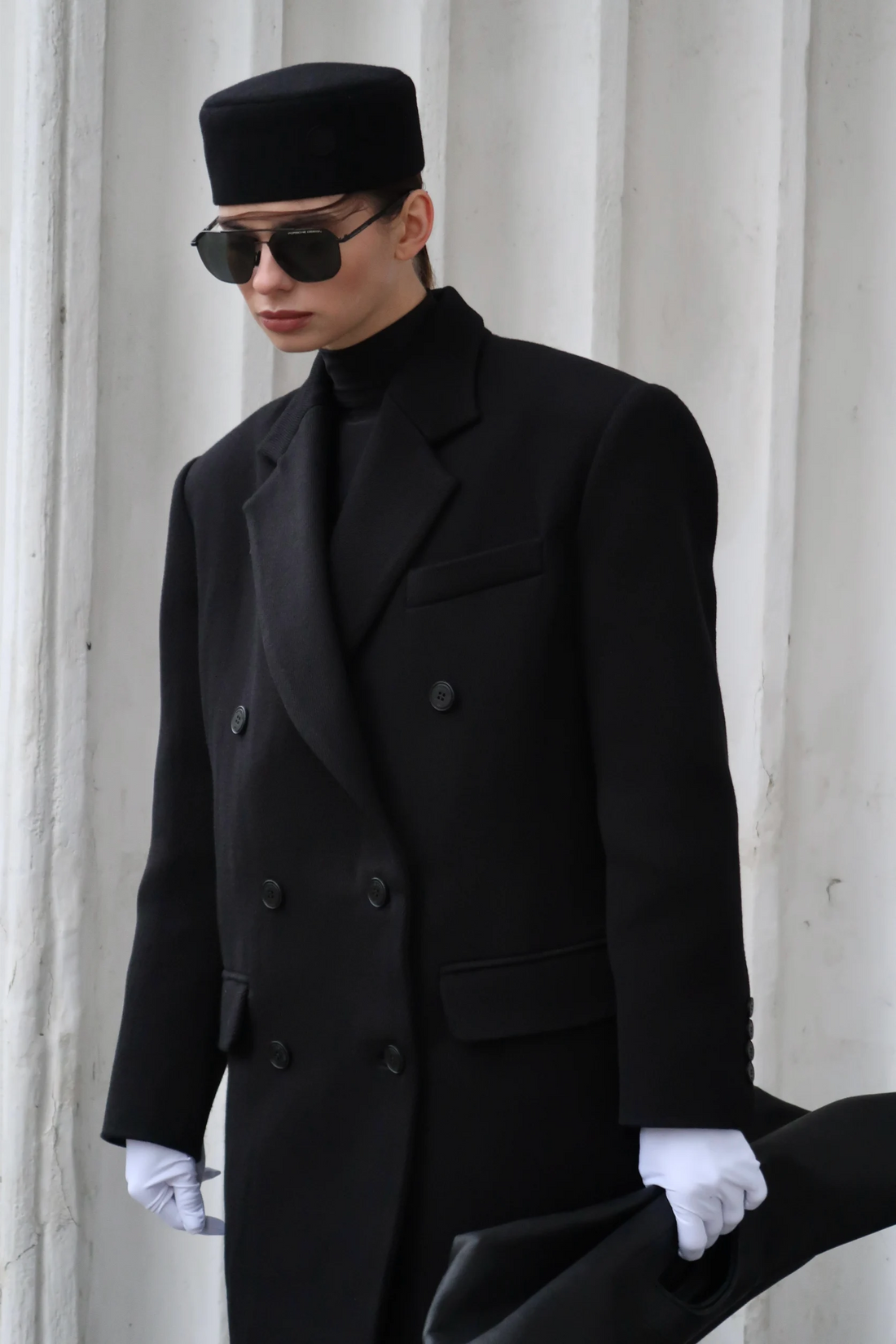 Černá vlněná tableta (Hoops)