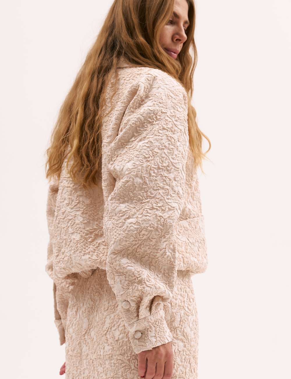 Рожева жакардова бомбер-куртка (XM by Malinovska)