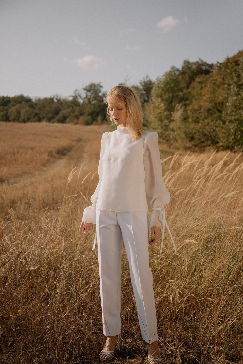 FW2012 Blouse (Total White)