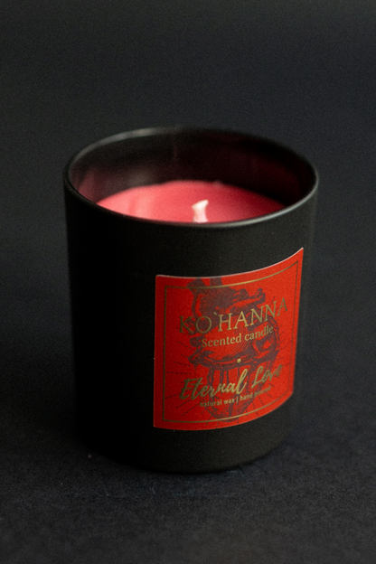 Černé matné sklo, ručně vyráběná vonná svíčka, Eternal Love, 250 ml. (KO&