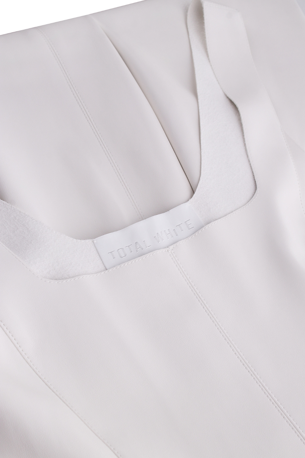Šaty (Total White) FW2405