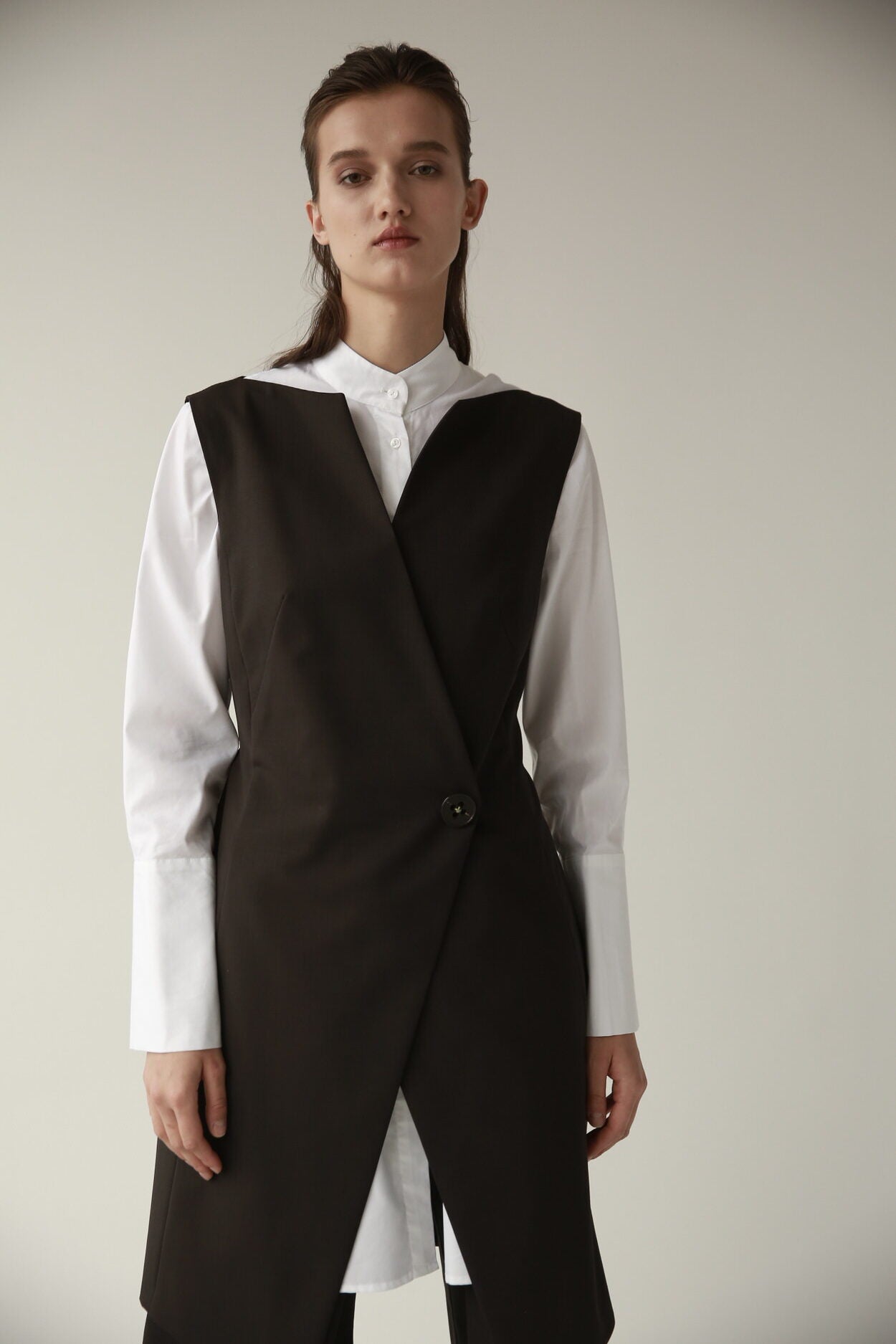 Prodloužený vesta z textilního materiálu (PANOVE) U.PN00244N