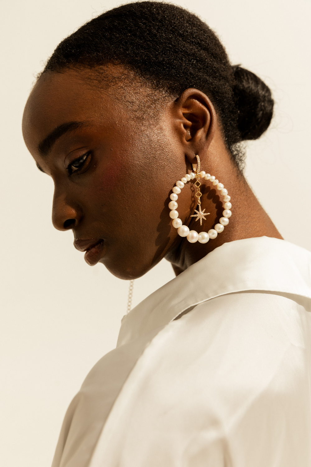Asymmetric earrings with a star "Morning star" (Grains de Verre) EAPS2