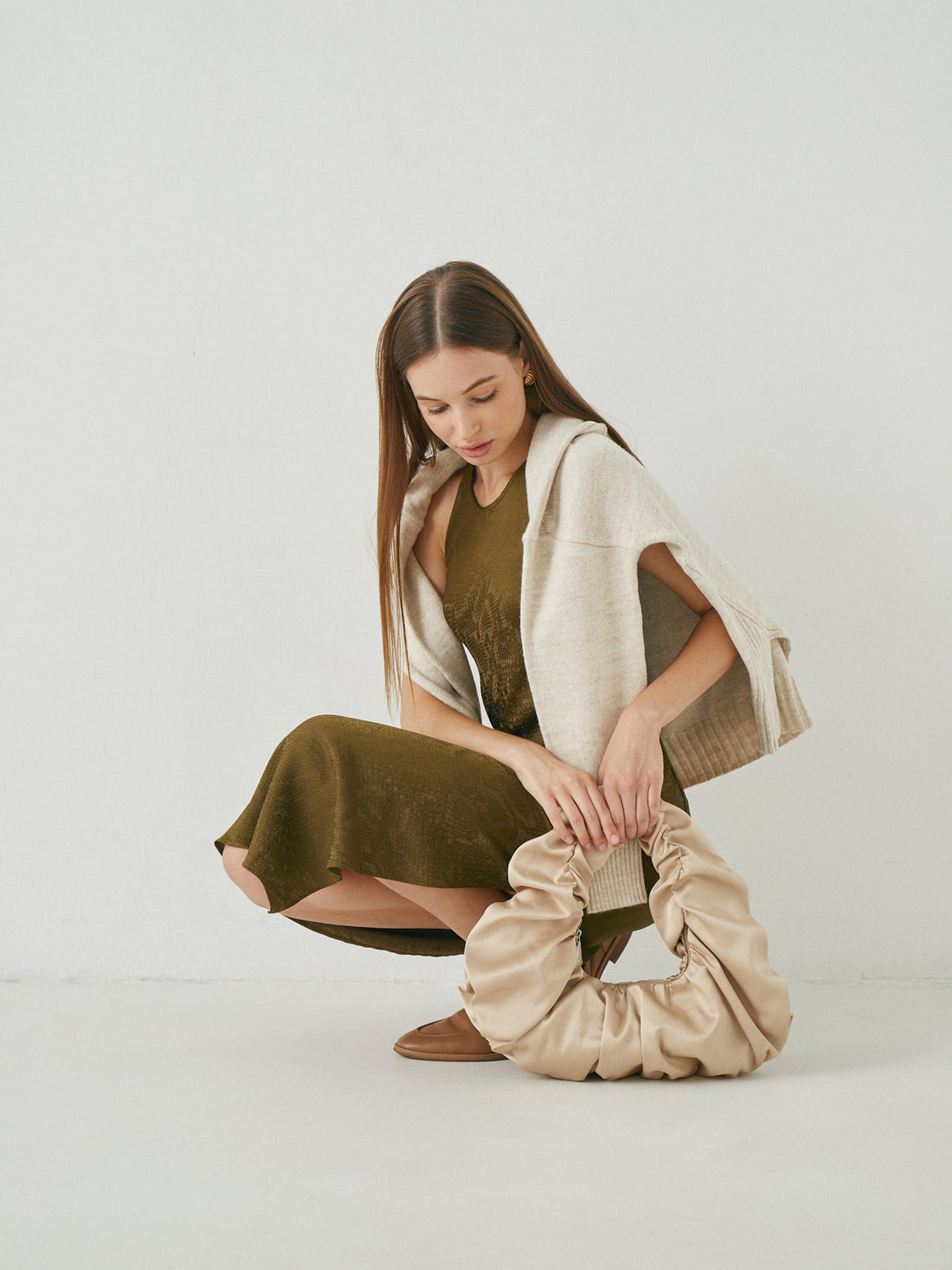 Šaty olivové JULIA, (Mint) 03380