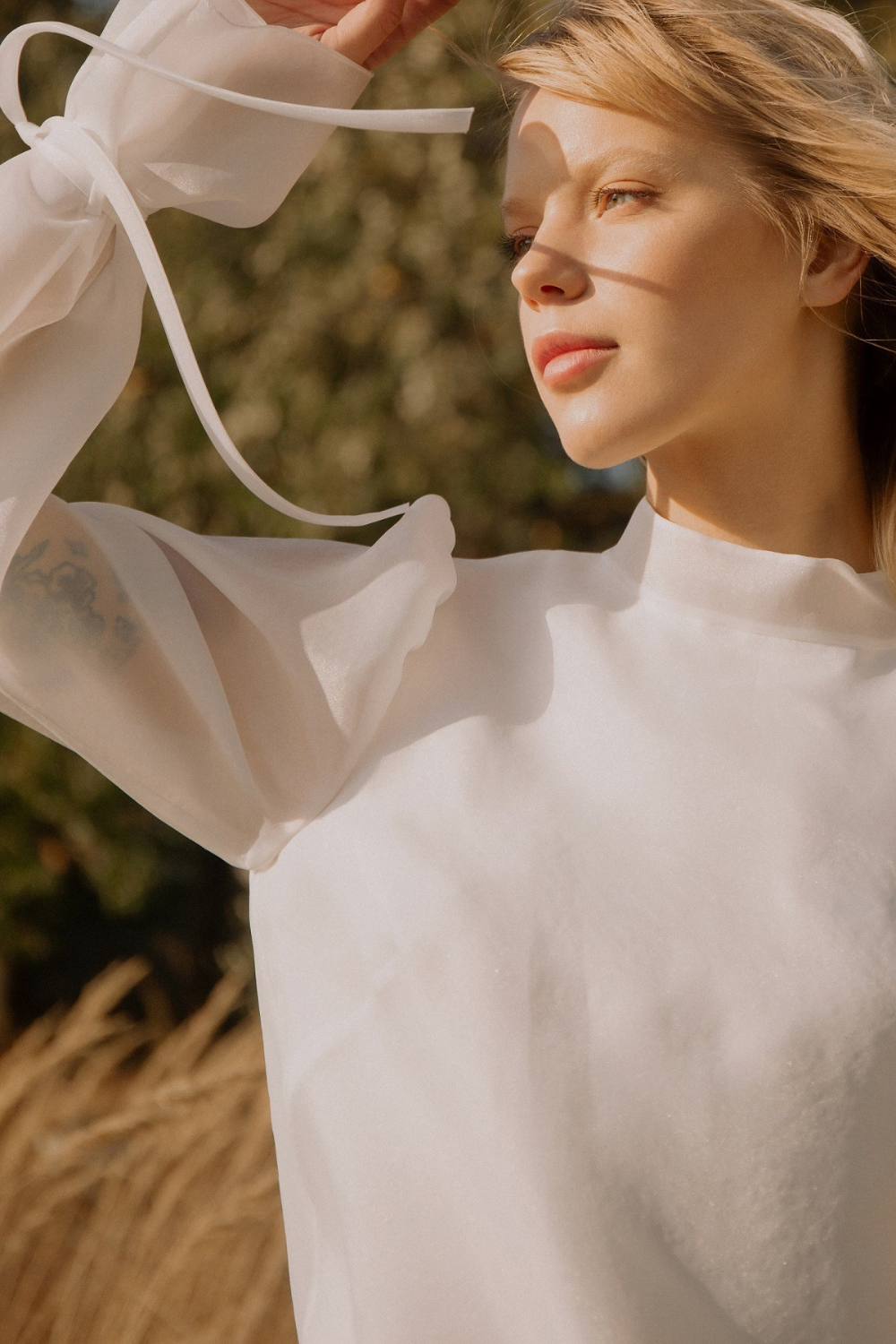FW2012 Blouse (Total White)