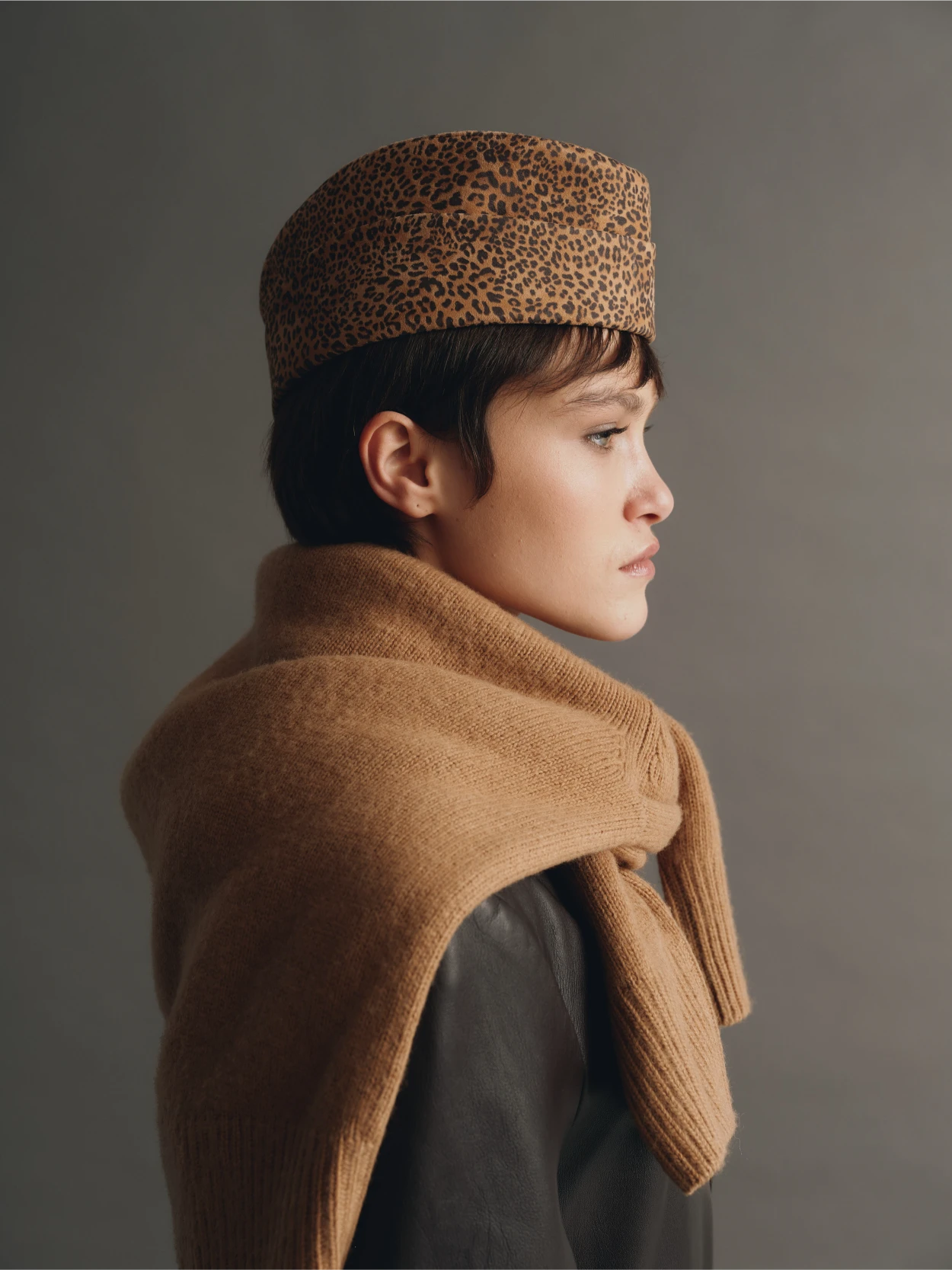 Pilotní klobouk LEO (Hoops)