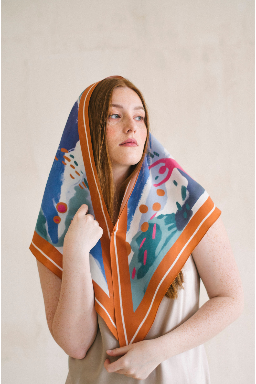 Šátek jarní "Kde jsi teď" (Nesamovyto) D2