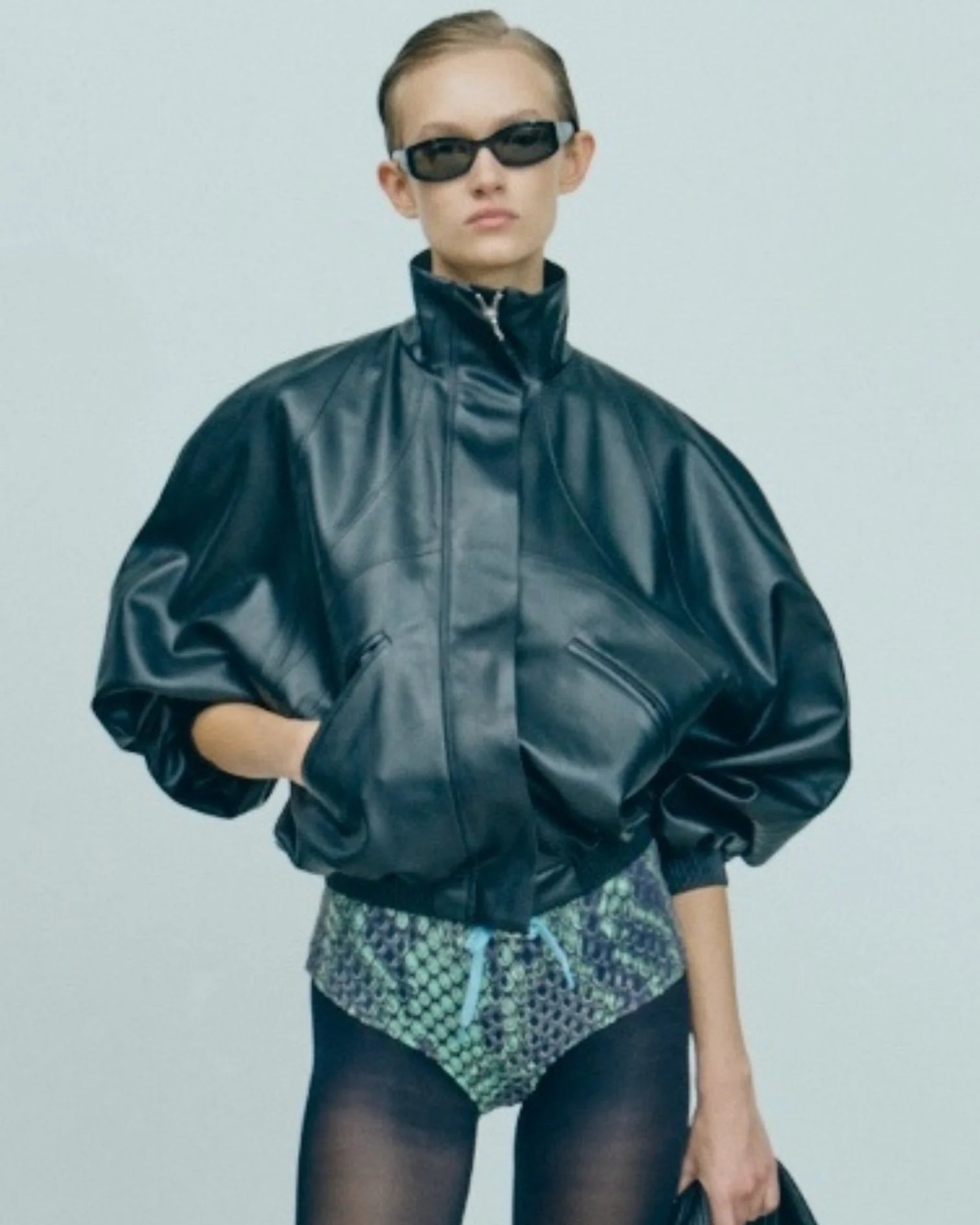 Cropped jacket black (GUDU) JT002FW25