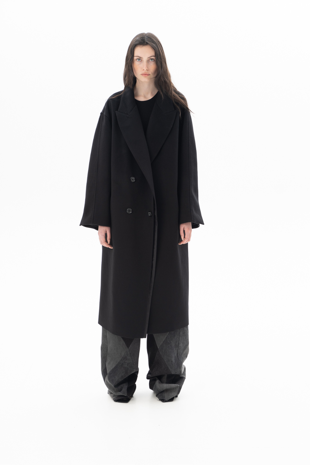 Oversized vlněný kabát s viditelnou podšívkou a rozparky na rukávech (GUDU) CT005AW22-23