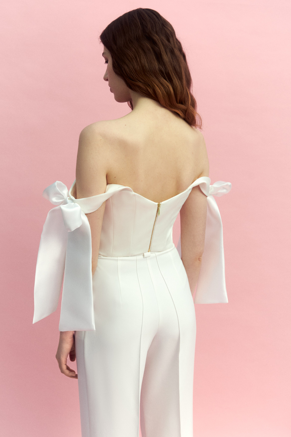 Atlasový top (Total White) SS2303