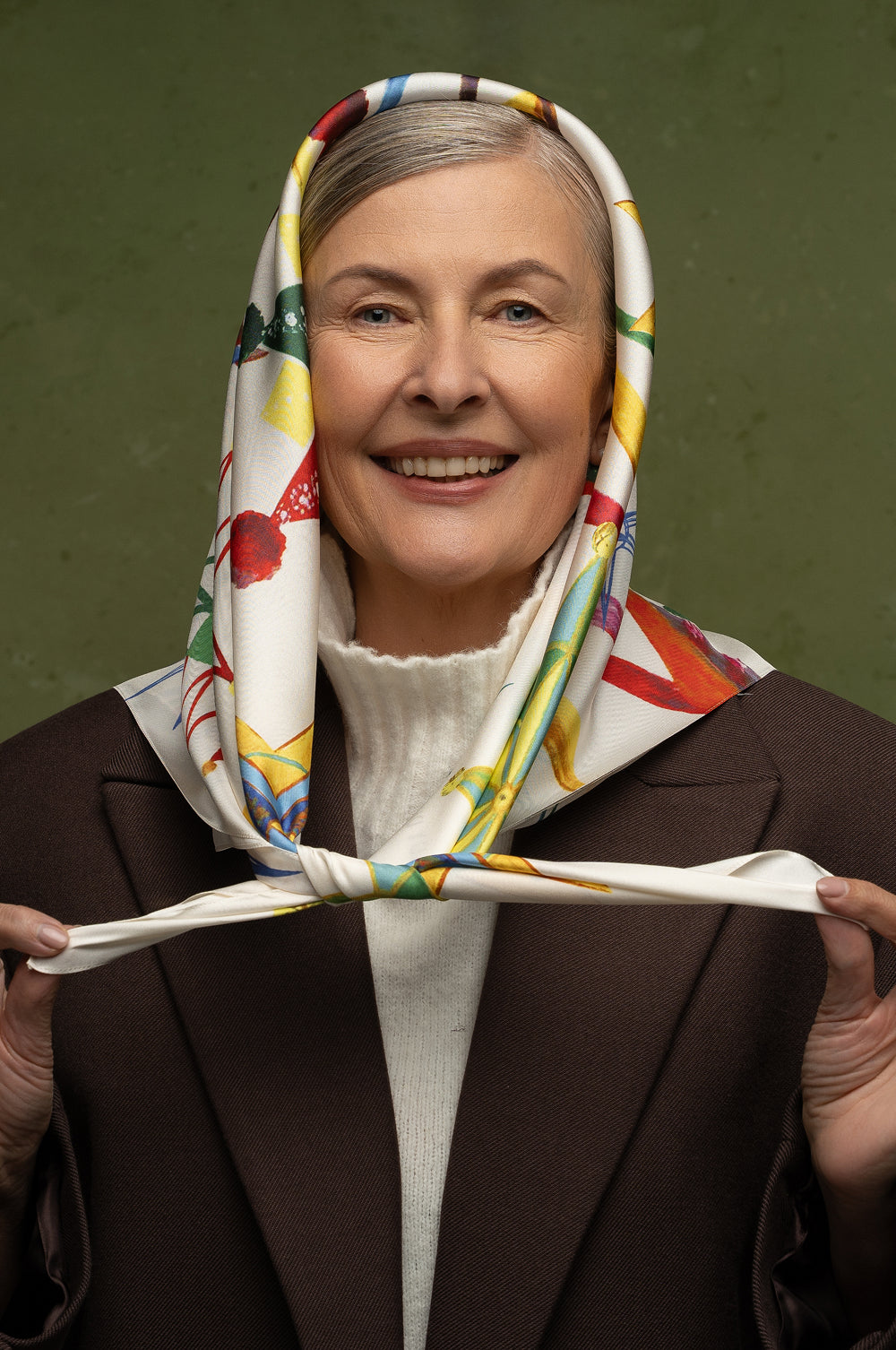 Hedvábný šátek "Hvězdy" (LadyDi) , U00003677