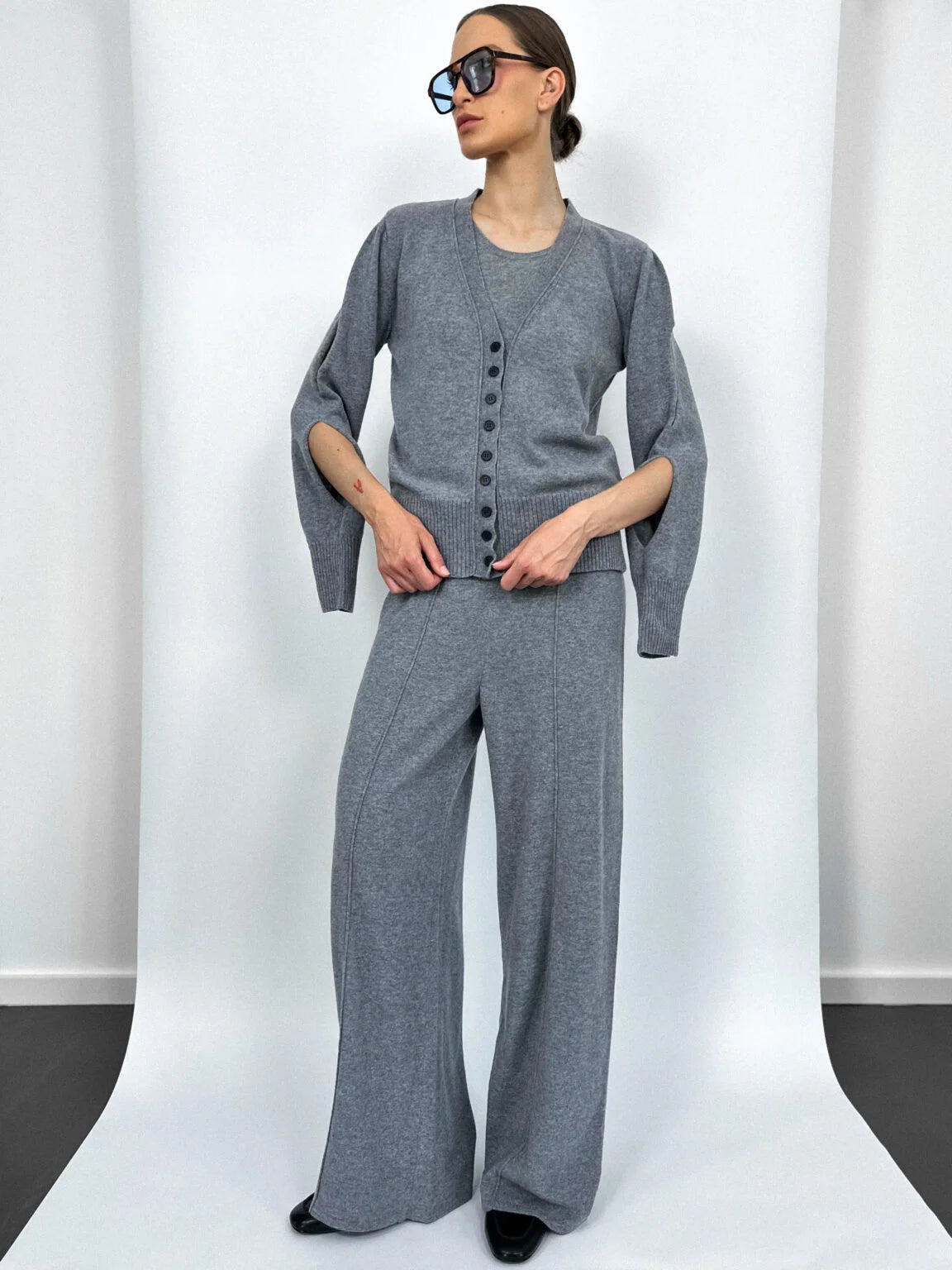 Gray cardigan, (KaterinaKvit) GAW252602