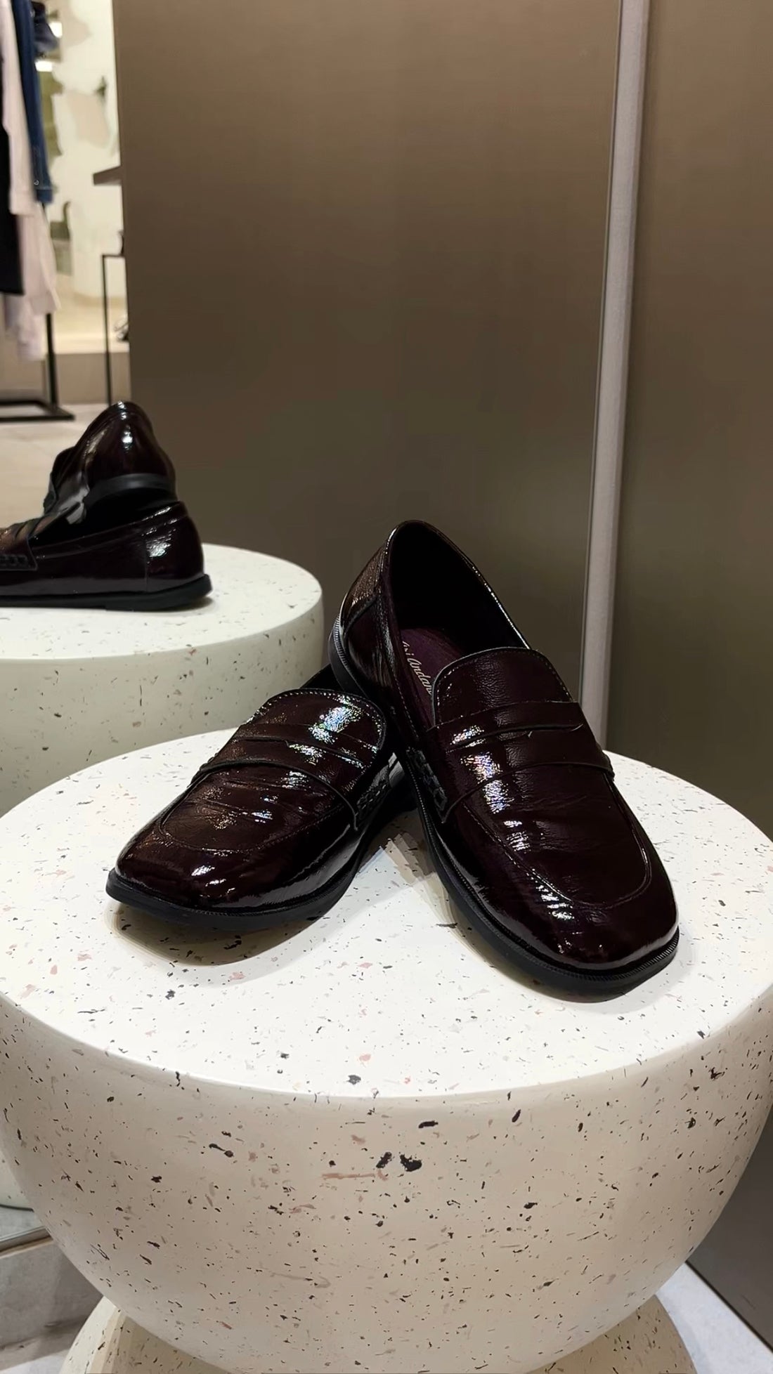 Loafers dámské z přírodní lakované kůže, kožená podšívka, barva bordó (Ari Andano) , 25/134