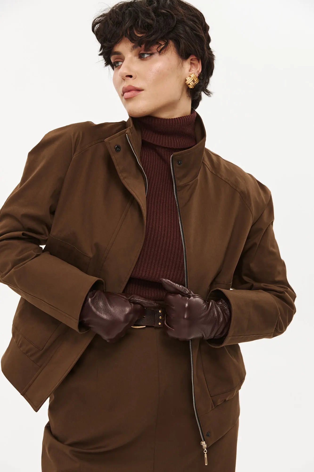 Бомбер, коричневий, (Nazarelli) VD113