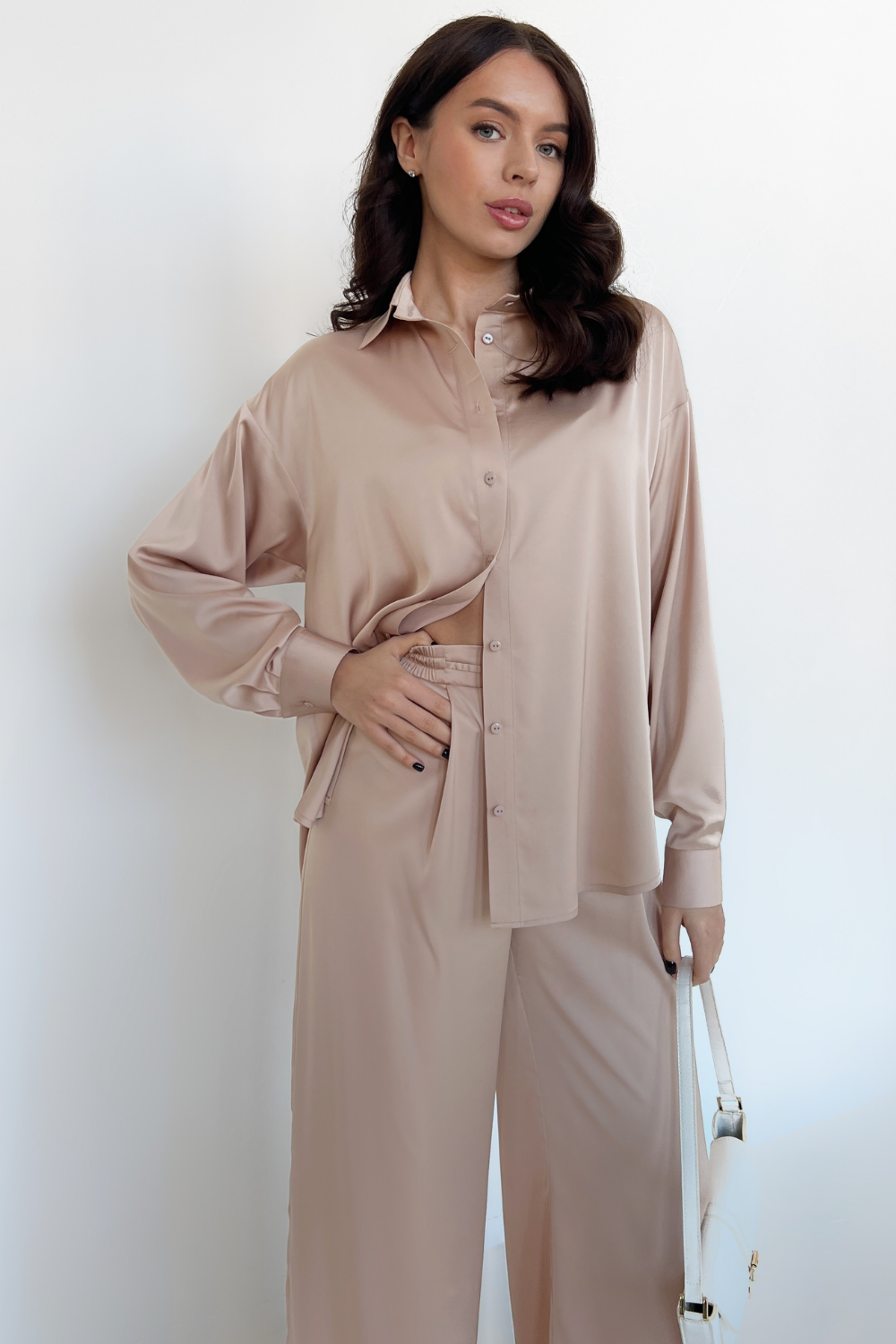 2195 Beige silk shirt with loose fit