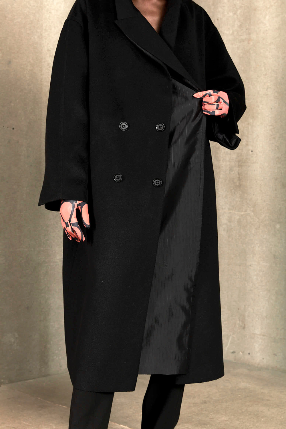 Oversized Woolen Coat with Visible Lining and Split Sleeves (GUDU) CT005AW22-23
