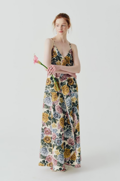 Довга сукня з квітковим візерунком, (Амбітна)