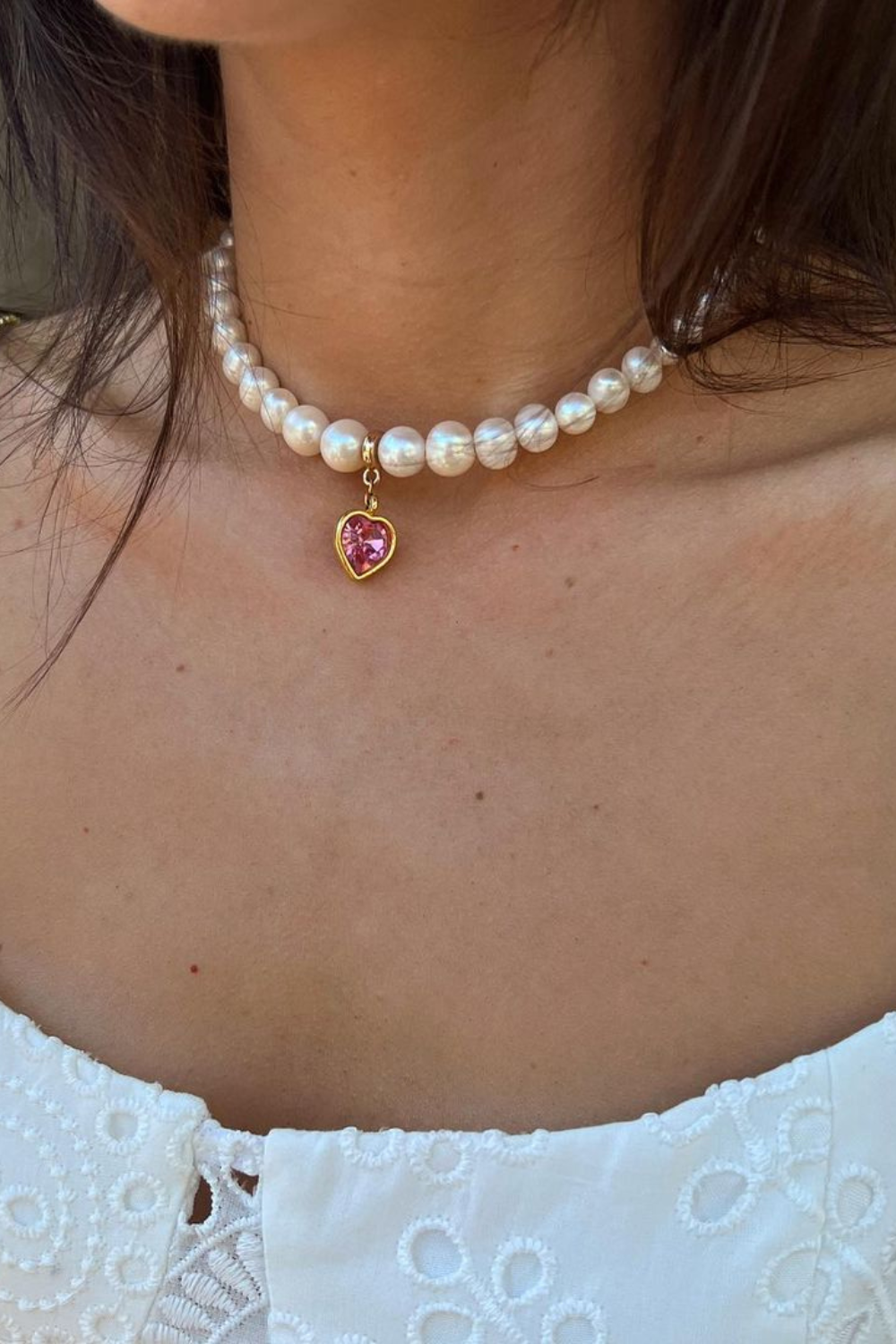 Pearl choker with pink heart, gold color (Grains de Verre), CHH7