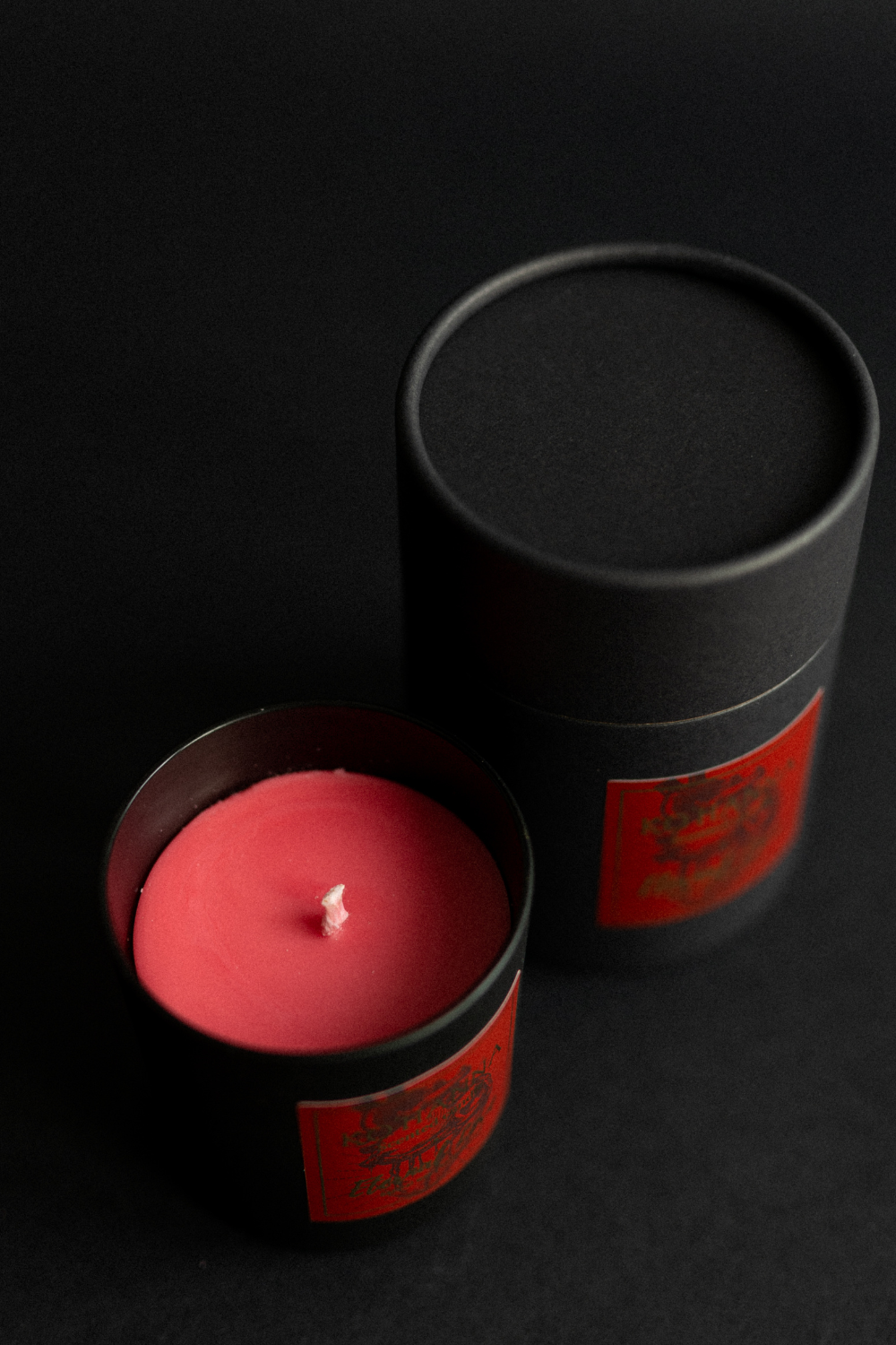 Black frosted glass, handmade scented candle, Eternal Love, 250 ml. (KO&