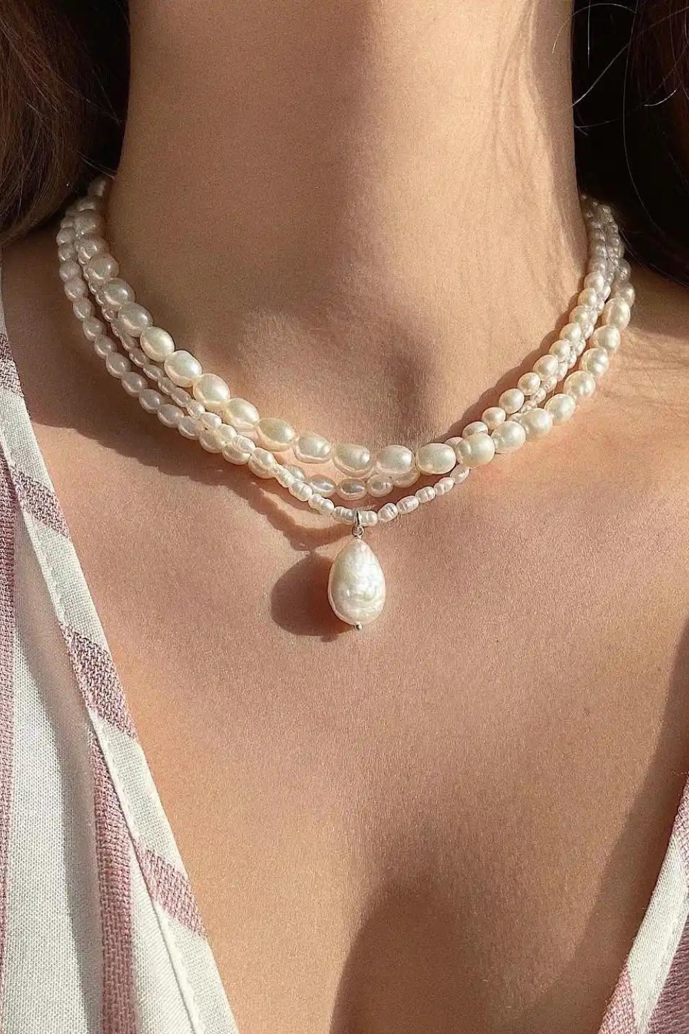 Layered necklace of three types of Eleganza pearls (SilveAmo), K004