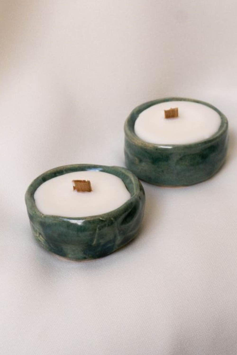 Candle - (Small ceramic candle with the scent of bergamot) (Massovka)