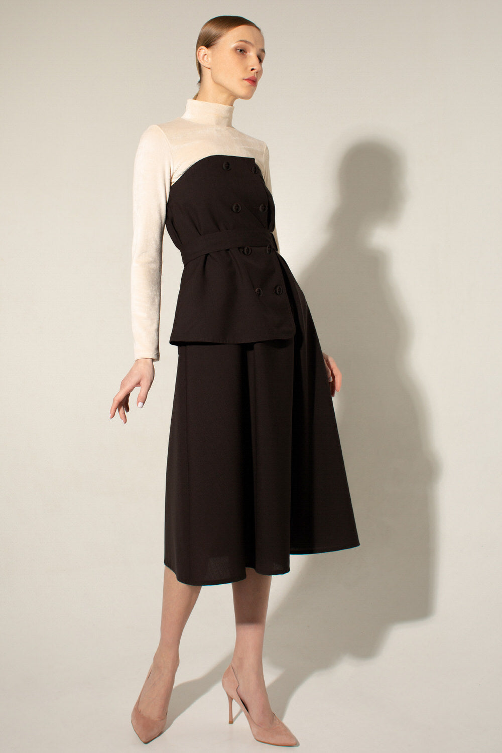 Transformovatelné šaty z textilního materiálu (PANOVE) U.PN00146N