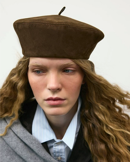 Шоколадний замшевий берет (Hoops)