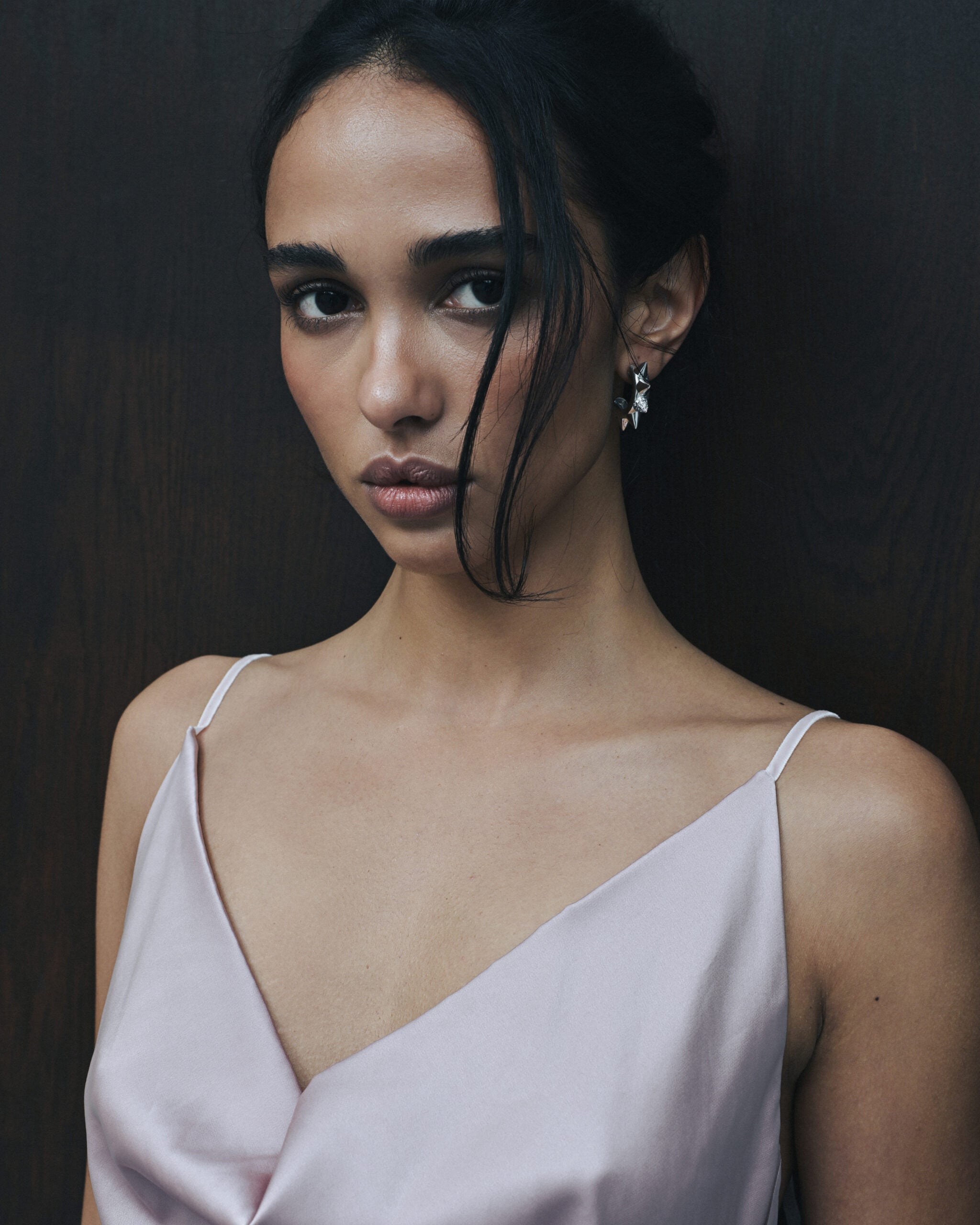 Náušnice „The Thorn“, stříbrné, (Grains de Verre) ELR1