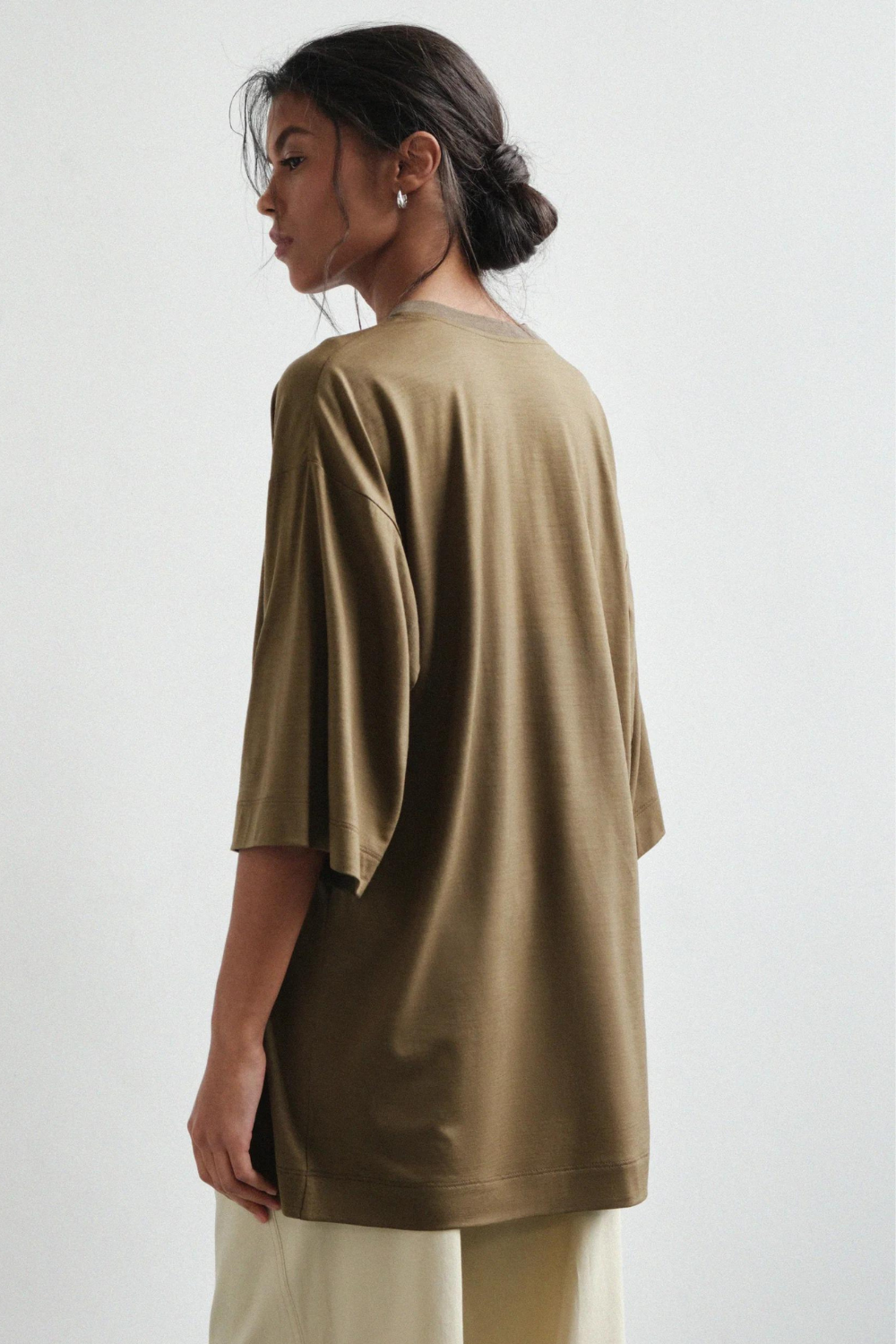 Olive Wool T-shirt, (IvaRych), IR_00027