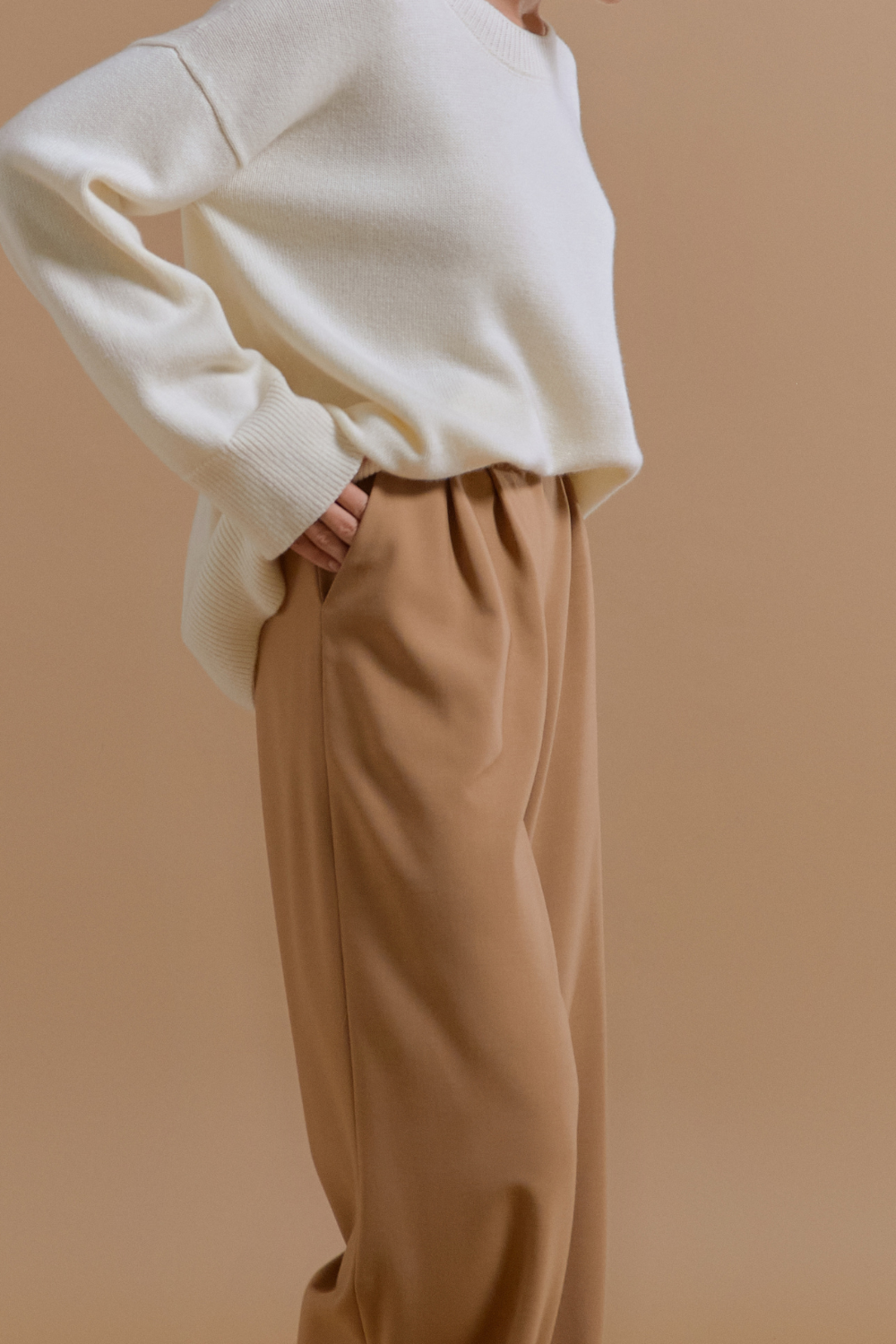 Pants camel color (THE LAW OF LOVE) K-001