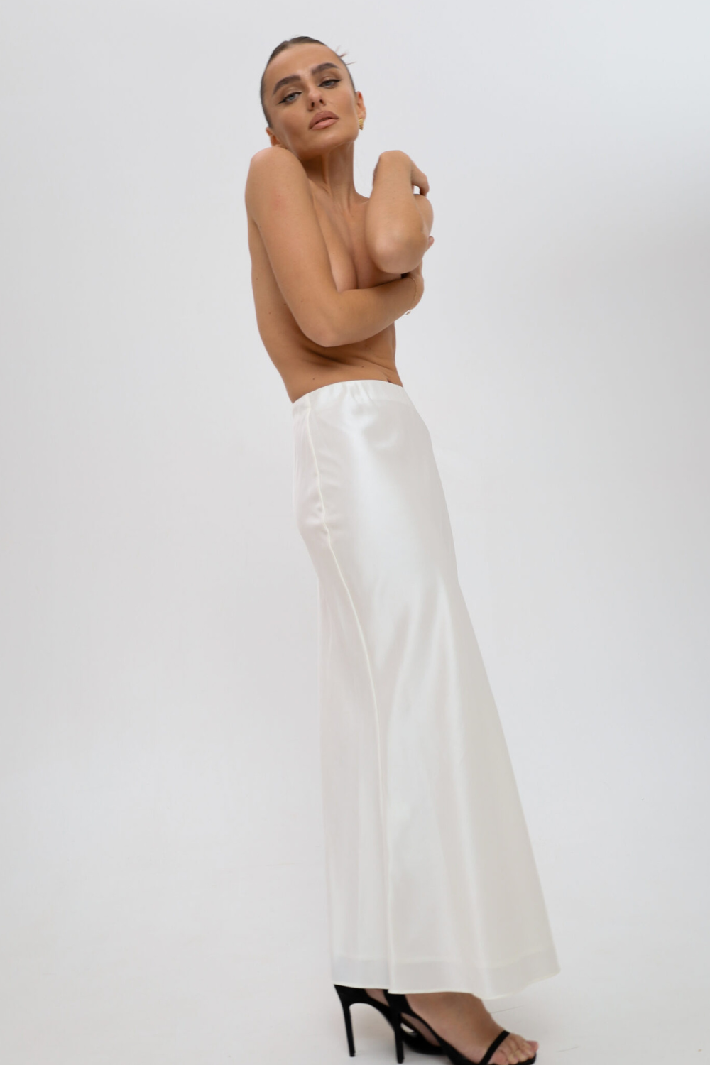 Slanted skirt, white, (Nazarelli), NF-00000027