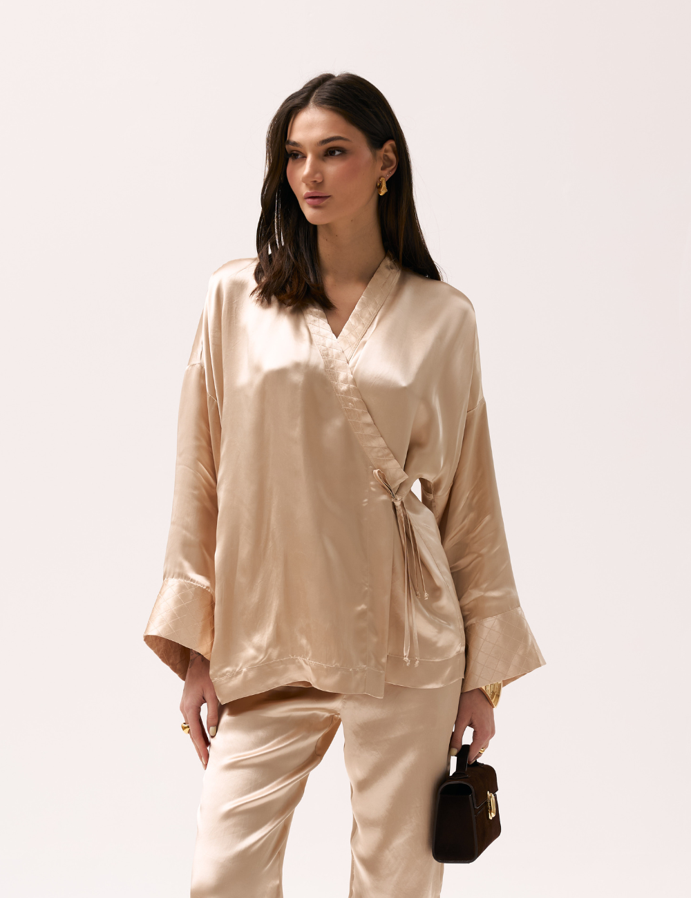 Золота атласна кімоно-блузка (XM від Malinovska)