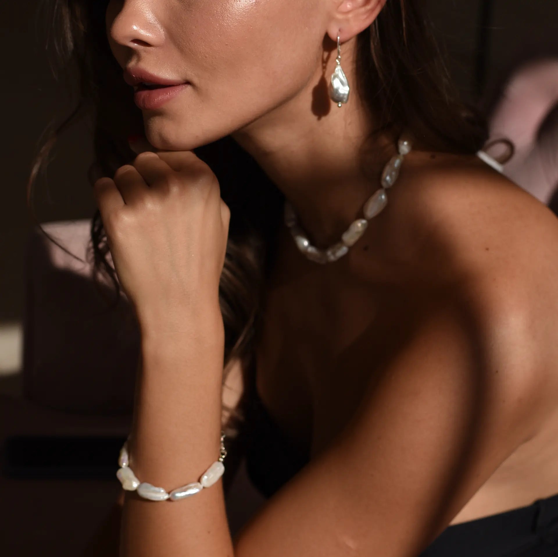 Choker z barokních perel Dolce (SilveAmo), K001
