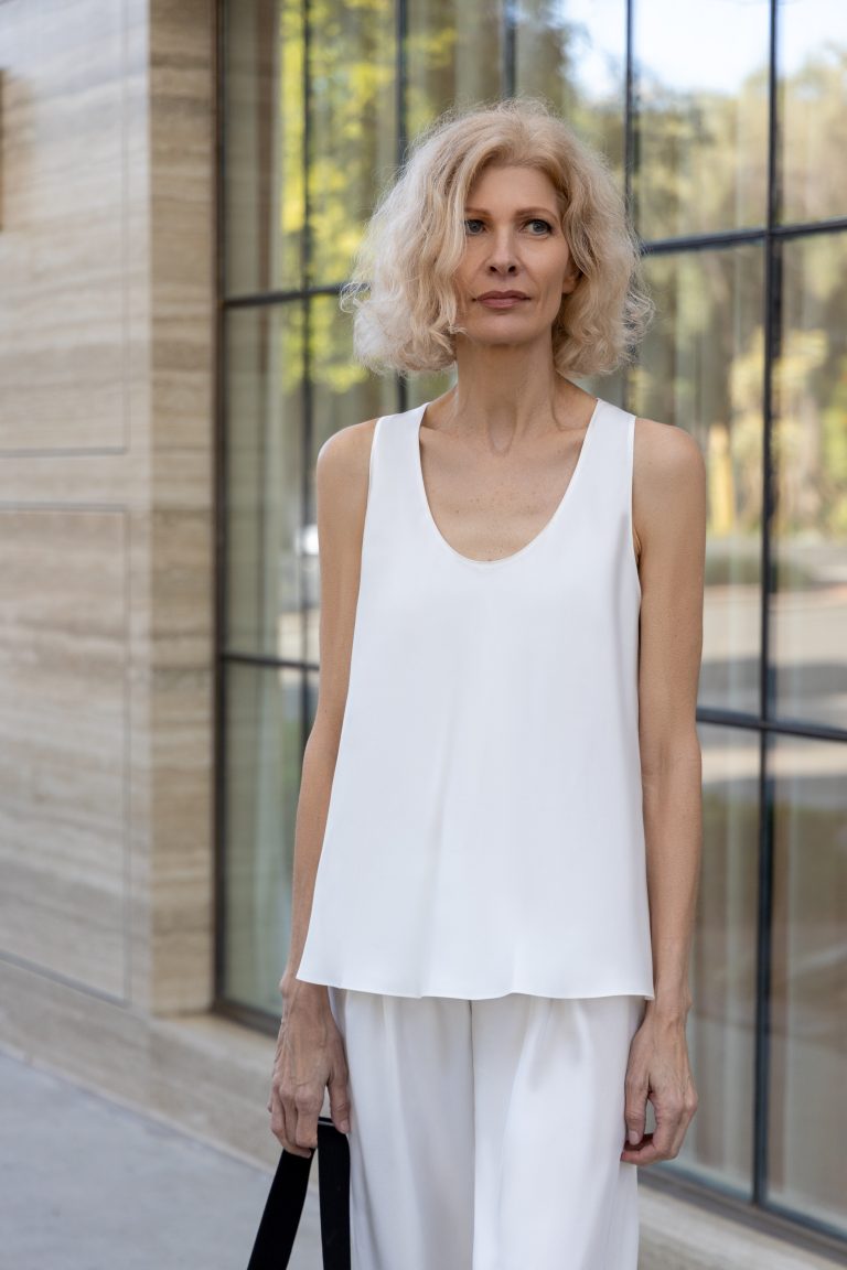 Tílko hedvábné Dana Ivory (Serenity) 670103