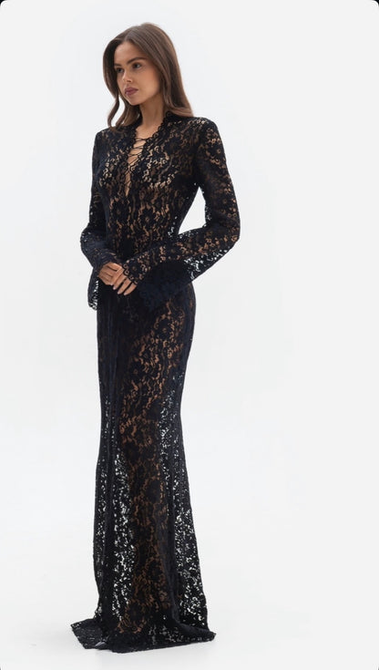 Šaty LACERA - elegantní šaty z gipúry (LE GRETES) , DR01S25