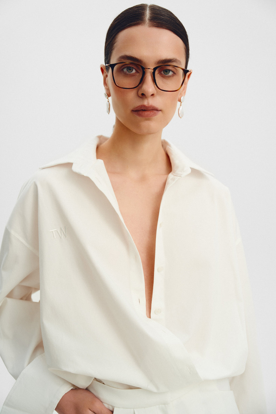 Basic košile (Total White) , SS2604