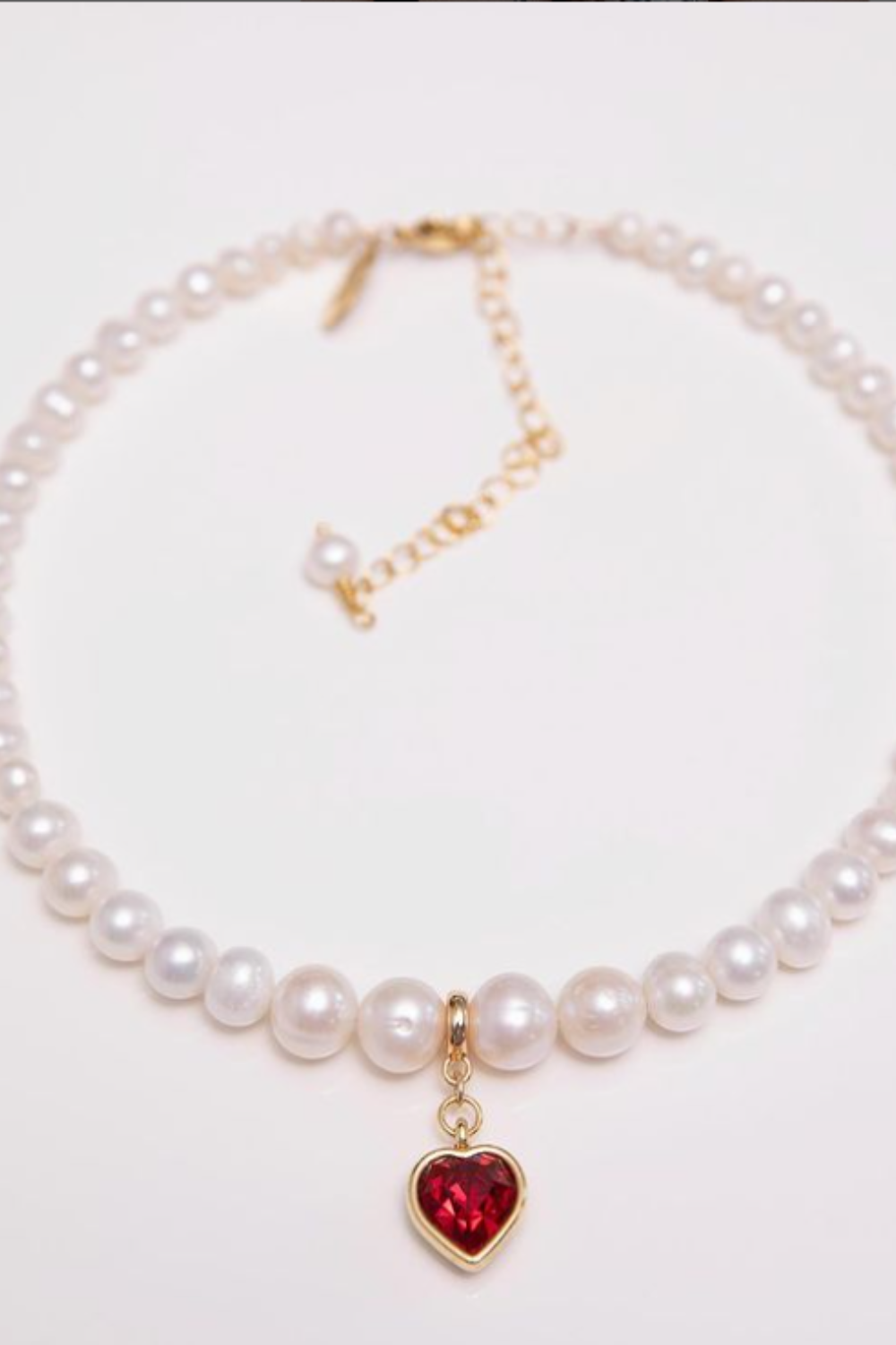 Red Heart Pearl Choker, Gold, (GrainsDeVerre), CHH4