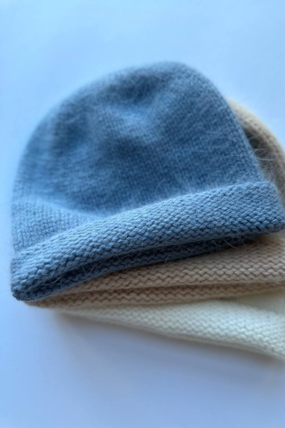 Baret z angory, světle modrá (Miss Secret) Hat-002-blue