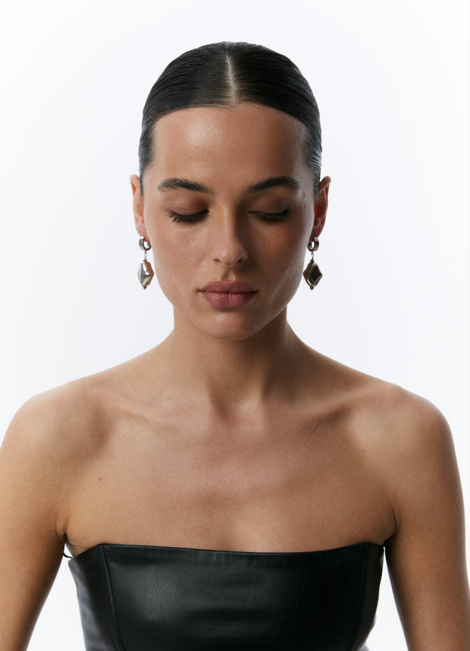 "EWER" earrings, silver, (GrainsDeVerre), EEW1