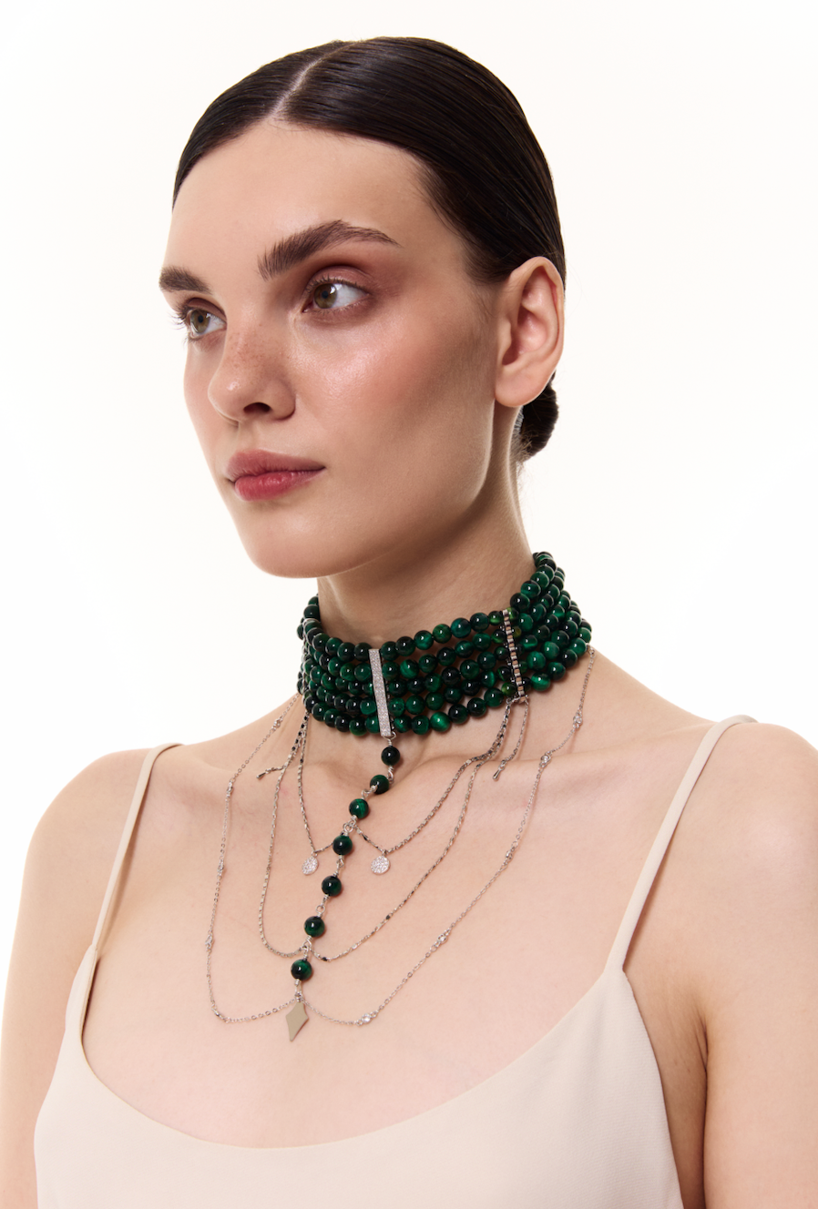 Necklace "INNOCENT CLASSIC", dark green with silver elements (Grains de Verre), CHMXC1